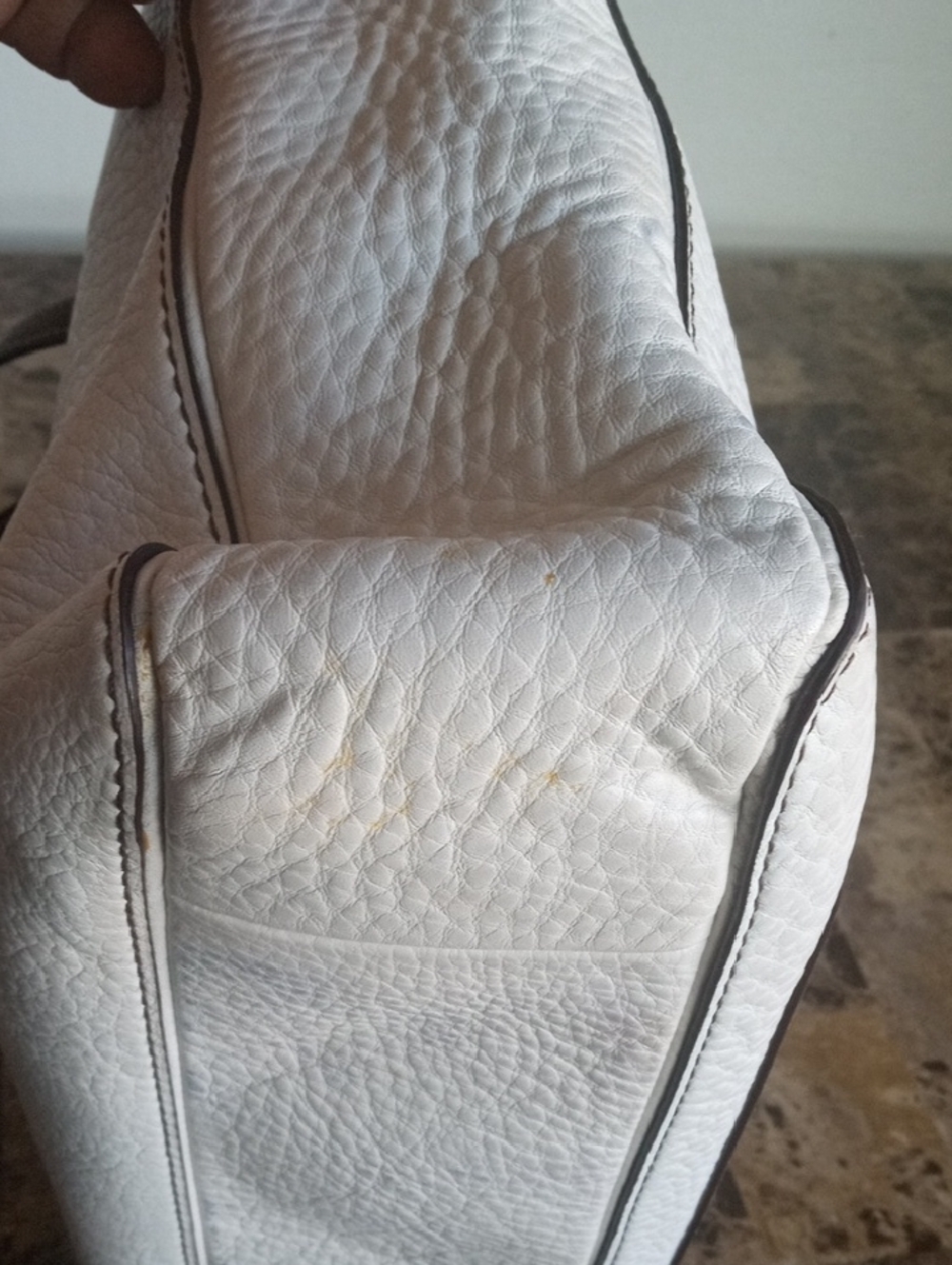 Coach - Picture 5 of 16